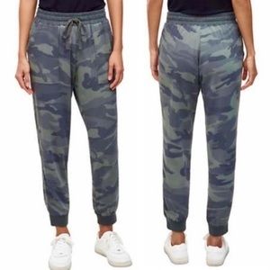 Splendid Camo Soft Jogger Pants Women’s Size S High Rise Pockets Athleisure
